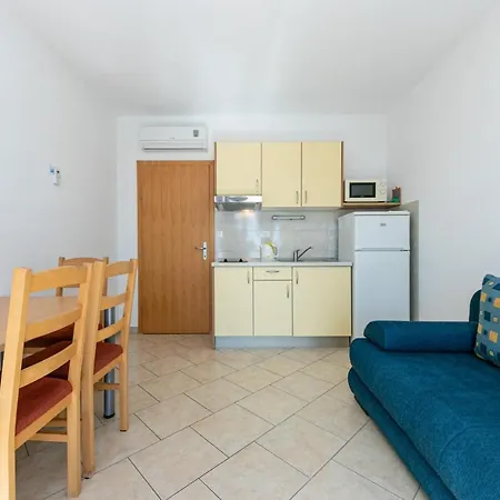 Apartment By The Sea Igrane, Makarska - 20014 Igrane
